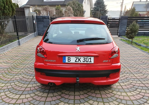 Peugeot 206 plus cena 8990 przebieg: 127000, rok produkcji 2009 z Starachowice małe 277